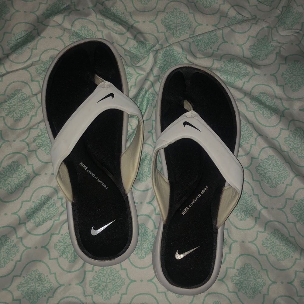 Nike Flip Flops